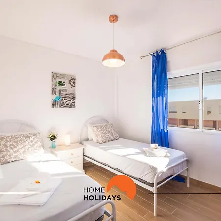 Appartement #012 Exclusivo Familias, Habijovem By Holidays *