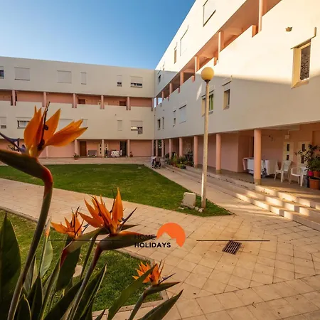 #012 Exclusivo Familias, Habijovem By Holidays Appartement