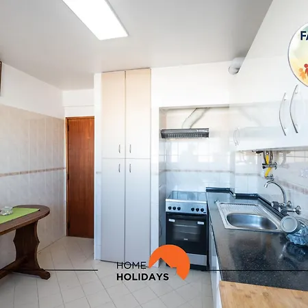 #012 Exclusivo Famílias, Habijovem By Holidays * Albufeira