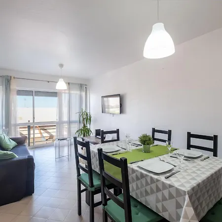 #012 Family Quiet Area & Comfort Appartement *